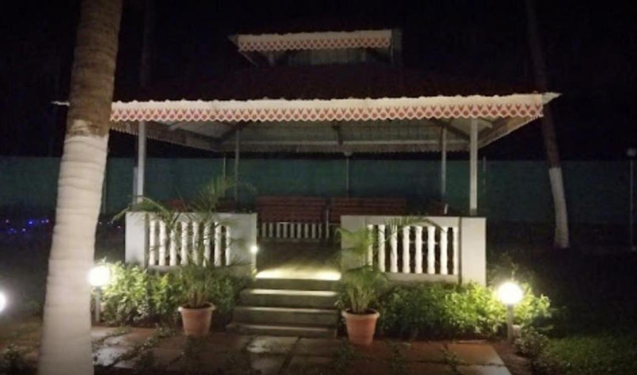 Madhuvan Farm Cottage アリバグ エクステリア 写真